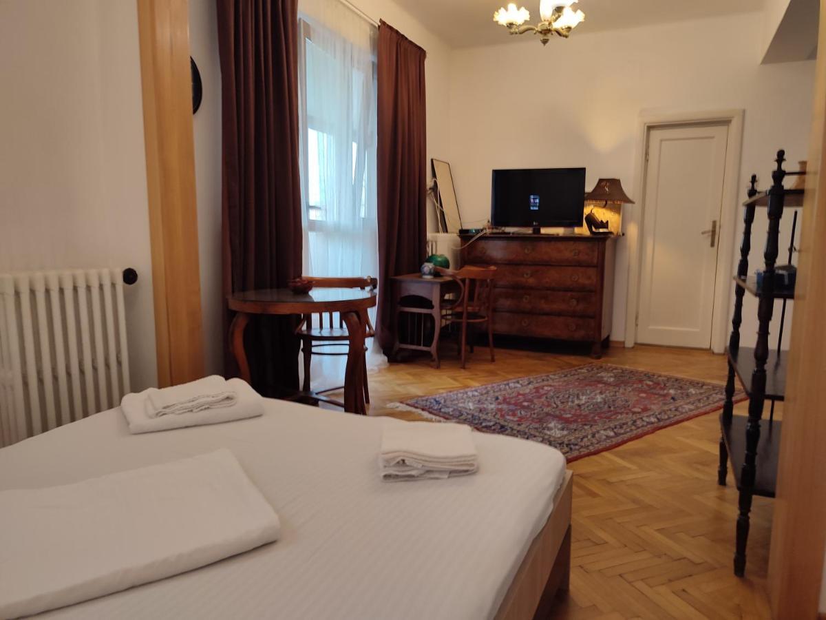 Accommodation Ateneu Palace Bucarest Exterior foto